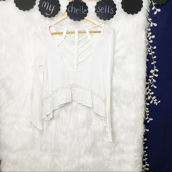 ALTAR’D STATE Crop Top Bell Sleeve‎ Boho Festival Top - Picture 2 of 6